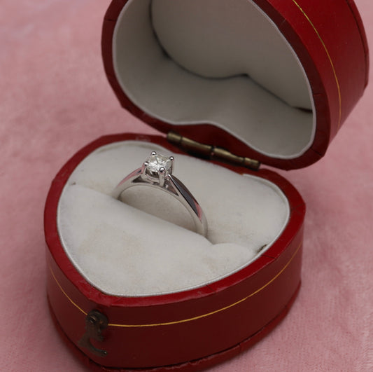 18ct White Gold & Diamond Solitaire Ring in a red heart shaped jewellery box for St Dwynwen's Day