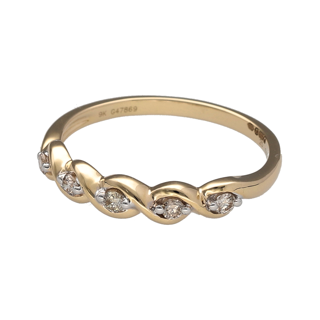 Bring unique texture and subtle sparkle to your jewellery collection with this new 9ct yellow gold diamond weave band ring—a stylish piece with intricate detail and timeless appeal.
Design: The 4mm wide front of the band features a woven design accented by five small diamonds, totalling approximately 0.15ct, for a delicate touch of brilliance.
Material: Made from 9-carat yellow gold, the polished finish enhances the texture of the weave and the gentle sparkle of the diamonds.