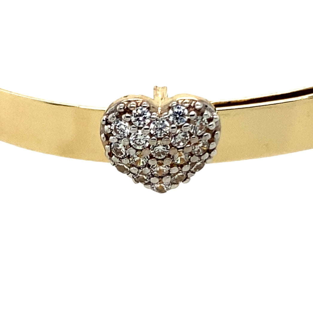 New 9ct Yellow and White Gold & Cubic Zirconia Set Double Heart Expander Baby Bangle with the weight 4 grams. The hearts are each 6mm by 8mm and the bangle diameter is 4.2cm when closed and 4.6cm when fully expanded