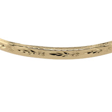 Load image into Gallery viewer, Preowned 9ct Yellow Solid Gold Patterned Bangle with the weight 6.80 grams. The bangle diameter is 6.7cm and the bangle width is 5mm
