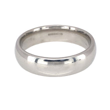 Load image into Gallery viewer, Preowned Platinum 5mm Wedding Band Ring in size Q with the weight 10.90 grams
