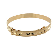 Load image into Gallery viewer, 9ct Gold Patterned Expander Bangle
