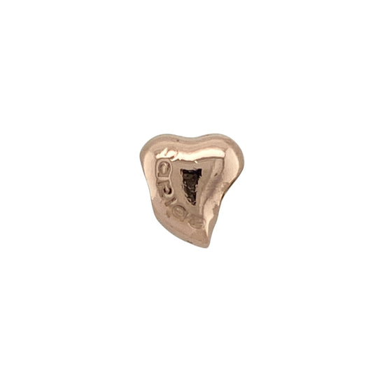 Celebrate love and connection with this pre-owned 9ct yellow and rose gold Clogau Cariad heart charm, a beautifully sentimental piece enriched with timeless Welsh heritage.
Design: Features a delicate heart design inscribed with Cariadβthe Welsh word for "beloved"βsymbolising love, affection, and deep connection.
Material: Crafted from 9-carat yellow and rose gold, incorporating rare Welsh gold, known for its beauty, warmth, and historical significance.