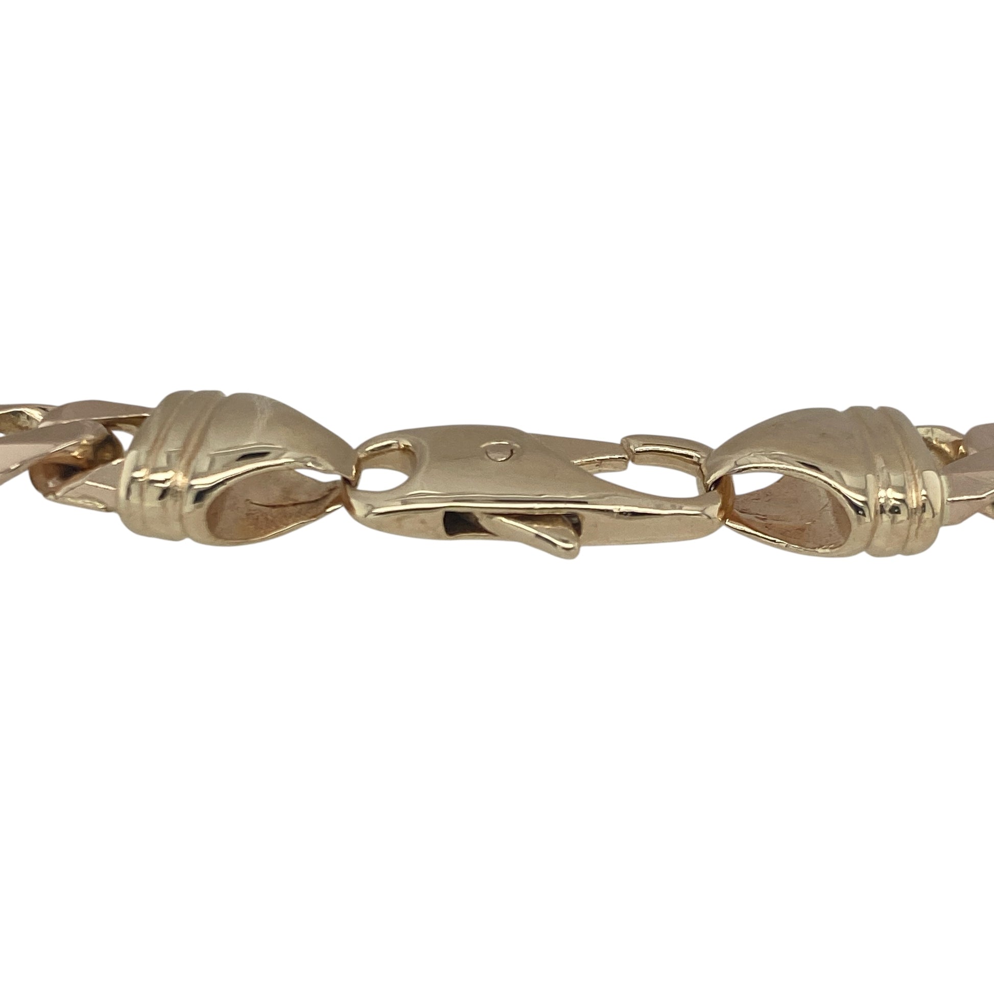 Bring bold presence and timeless craftsmanship to your collection with this pre-owned 9ct yellow gold 9.5" curb bracelet—a substantial and stylish piece with classic appeal.
Design: The bracelet features traditional flat curb links measuring 7mm wide, offering a sleek, polished look that drapes comfortably along the wrist.
Material: Made from 9-carat yellow gold, the high-shine finish enhances the strong link design and delivers a warm, rich glow.