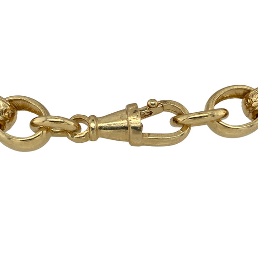 Add classic style to your collection with this new solid 925 silver oval link patterned belcher bracelet, heavily plated in 9ct gold for a rich and lasting finish—perfect for everyday wear or special occasions.
Design: The bracelet features oval belcher links with a patterned finish, each measuring 8mm in width for a refined yet bold look.
Material: Made from solid 925 sterling silver with heavy 9-carat gold plating, combining durability with luxurious golden shine.