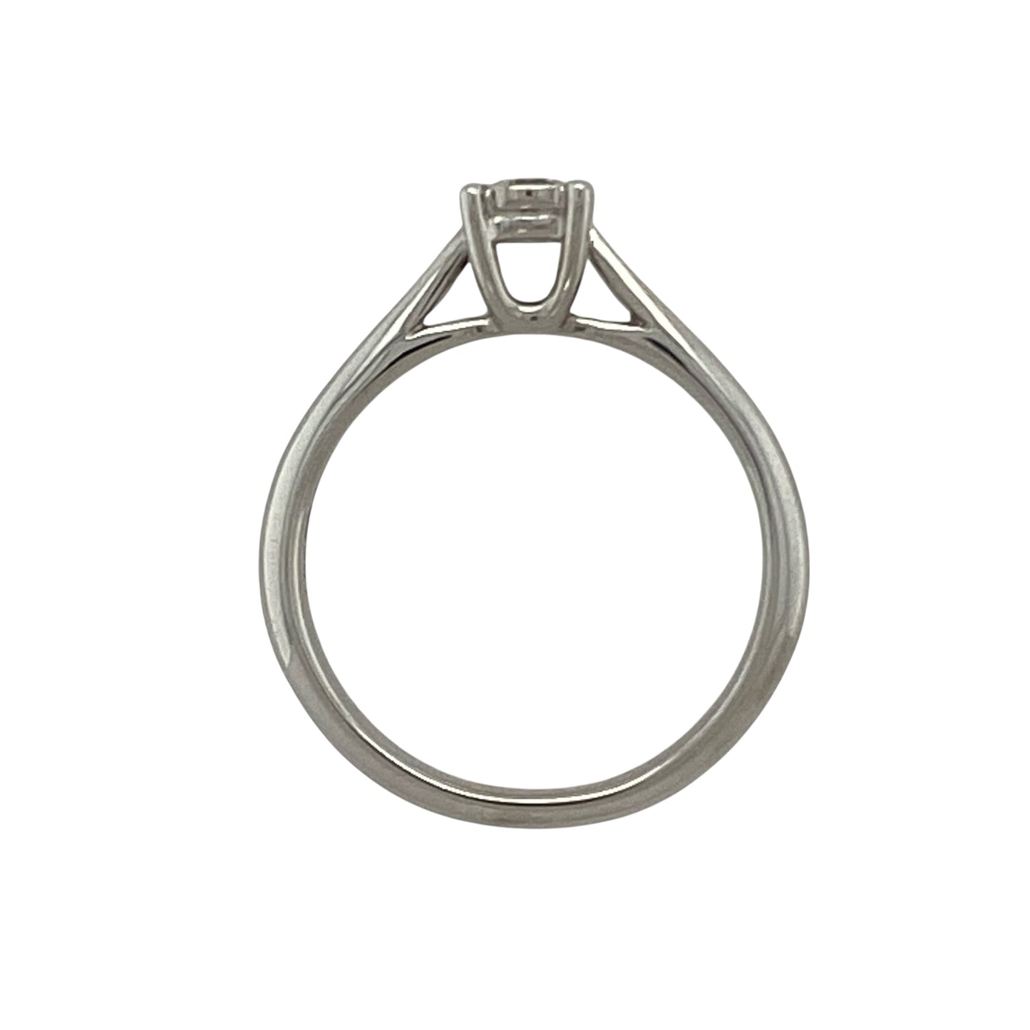 9ct White Gold & Diamond Illusion Set Solitaire Ring