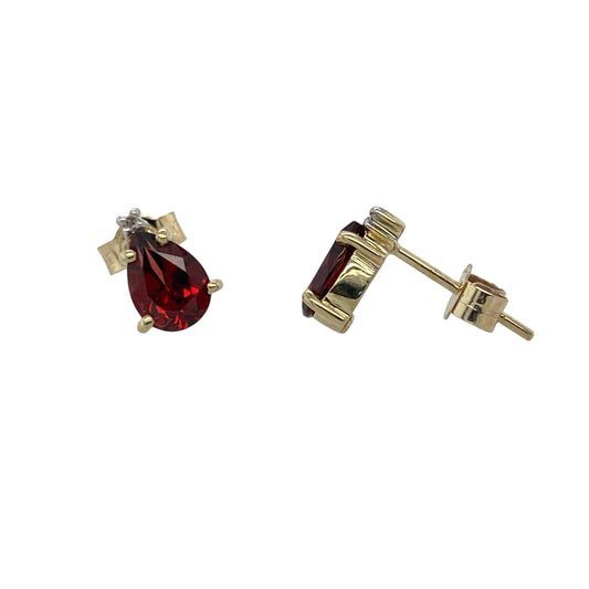 9ct Gold Diamond & Garnet Set Stud Earrings