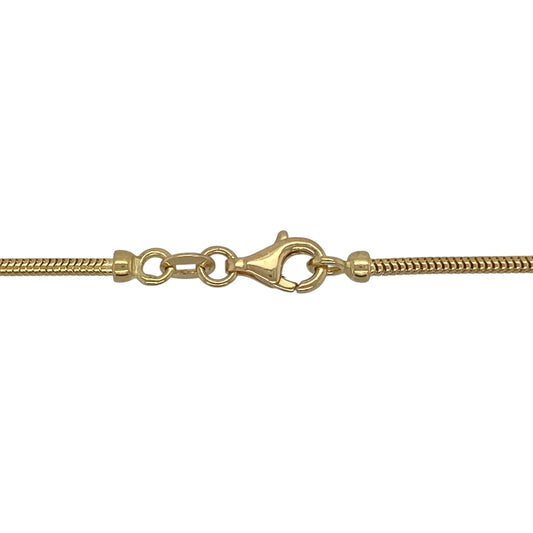 Celebrate elegance and symbolism with this pre-owned 9ct white and yellow gold Clogau diamond set Tree of Life pendant on an 18" snake chainβa luxurious piece representing growth, strength, and harmony.
Design: The pendant showcases Clogauβs iconic Tree of Life motif, adorned with sparkling diamonds that add brilliance and depth to the intricate design.