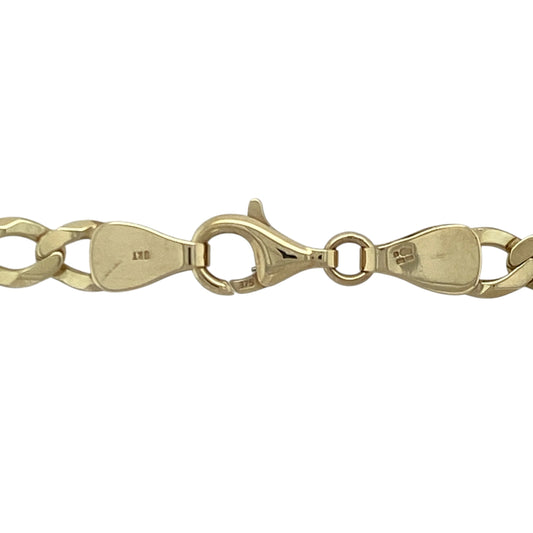 Bring strong shine and classic golden style to your collection with this pre-owned 9ct yellow gold curb chainβan elegant piece offering timeless appeal and confident presence.
Design: This 20" curb chain features 5mm flat links, creating a bold yet refined profile with a smooth, traditional drape.
Material: Made from 9-carat yellow gold, the polished finish enhances its rich golden tone and classic look.