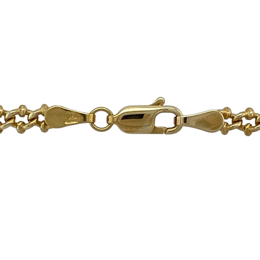 Bring classic style with decorative detail to your jewellery collection with this pre-owned 9ct yellow gold fancy curb chain.
Design: The chain features a traditional fancy curb link design with a link width of approximately 3mm, offering subtle texture and visual interest.
Material: Made from 9-carat yellow gold, the warm polished finish gives the chain a rich shine and timeless appeal.