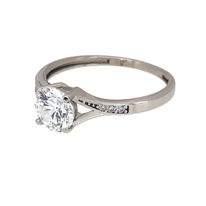 Preowned 9ct White Gold & Cubic Zirconia Set Solitaire Ring in size M with the weight 1.40 grams. The stone is 6mm diameter