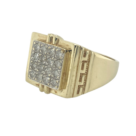 Bring bold style and refined sparkle to your collection with this pre-owned 9ct yellow gold and diamond set signet ring, offering a commanding presence and timeless elegance — perfect for statement wear or meaningful gifting.
Design: This substantial signet ring features a 15mm high front, set with approximately 0.36ct of diamonds in a striking layout that adds brilliance and depth to the bold design.