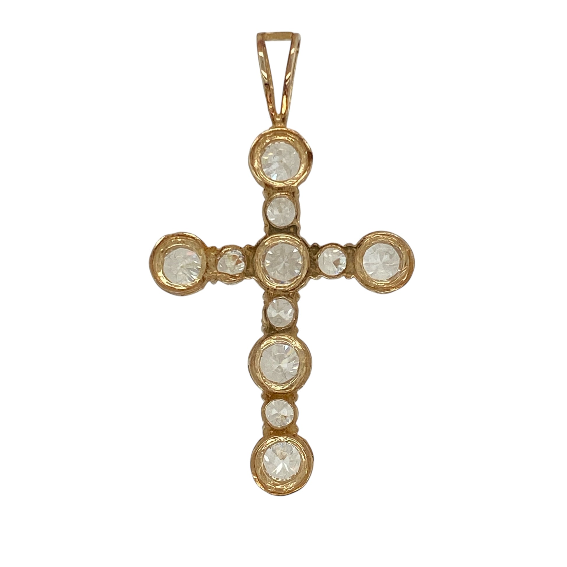 Radiant and meaningful, this pre-owned 9ct yellow gold cross pendant features brilliant cubic zirconia stones for a striking and elegant finish—perfect for statement style with spiritual significance.
Design: The pendant features a traditional cross shape fully adorned with cubic zirconia stones ranging from 5mm to 4mm in diameter, creating a dazzling effect with beautiful variation.