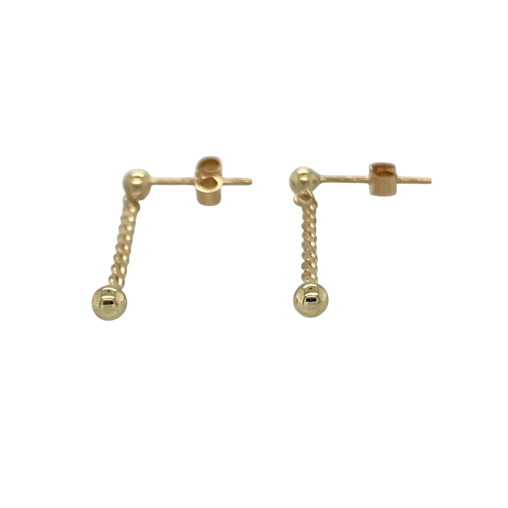Bring movement and golden shine to your collection with these pre-owned 9ct yellow gold drop earrings, designed with an elegant twist detail and polished ball finish.
Design: Each earring features a twisted drop design ending in a smooth gold ball, creating a stylish and eye-catching look.
Material: Made from 9-carat yellow gold, the polished finish enhances the warm tone and reflective shine.
Earring Detail: Lightweight yet detailed, these earrings combine subtle movement with timeless style.