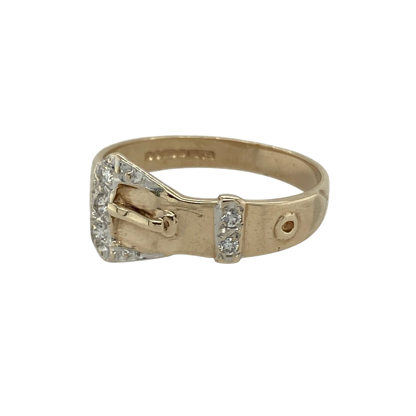 Bring unique charm and vintage-inspired sparkle to your collection with this pre-owned 9ct yellow gold cubic zirconia buckle ring, combining classic symbolism with elegant detail—perfect for both statement style and everyday sophistication.
Design: The ring features a distinctive buckle motif, measuring 9mm high at the front, adorned with sparkling cubic zirconias that add brilliance and texture to the design.