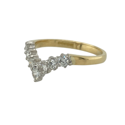 Add timeless elegance and graceful sparkle to your collection with this pre-owned 18ct yellow gold diamond set wishbone ring β a classic design symbolising luck, love, and harmony.
Design: The ring features a gently curved wishbone shape adorned with approximately 0.28 carats of sparkling diamonds, creating a refined and radiant display across the front.
Material: Made from 18-carat yellow gold, the rich golden tone enhances the brilliance of the diamonds and gives the piece a luxurious, polished finish.