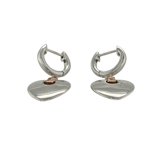 Add romantic charm and timeless elegance to your collection with these pre-owned 925 silver and 9ct rose gold Clogau heart drop earrings, blending classic design with meaningful detail—perfect for both everyday wear and special occasions.
Design: Each earring features a graceful heart motif suspended from a polished drop setting, creating beautiful movement and a feminine silhouette.