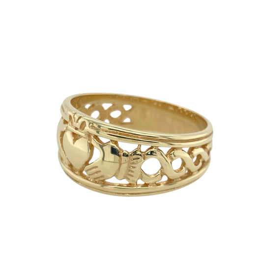 Bring meaningful tradition and bold style to your collection with this pre-owned 9ct yellow gold Claddagh wide band ring, symbolising love, loyalty, and friendship—perfect for everyday wear or as a heartfelt gift.
Design: The ring features the classic Claddagh motif with hands, heart, and crown beautifully formed across the front of the band, representing the enduring Irish symbol of affection and commitment.