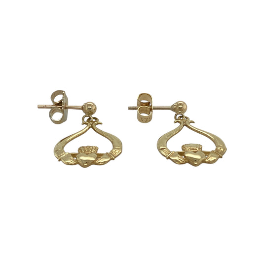 Bring heartfelt symbolism and warm golden shine to your collection with these pre-owned 9ct yellow gold Claddagh drop earrings—an elegant pair offering timeless tradition and refined detail.
Design: These drop earrings feature the classic Claddagh motif of hands, heart, and crown, representing friendship, love, and loyalty in a beautifully crafted design.
Material: Made from 9-carat yellow gold, the polished finish enhances the rich golden tone and highlights the traditional detailing.