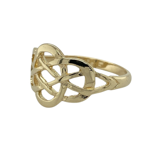 Bring traditional symbolism and timeless style to your jewellery collection with this pre-owned 9ct yellow gold Celtic knot ring, offering heritage-inspired design with elegant presence.
Design: The ring features a classic Celtic knot motif across the front, symbolising eternity and interconnectedness, with intricate detailing that adds character and depth.
Material: Made from 9-carat yellow gold, the warm polished finish enhances the knot design and gives the ring a rich golden glow.