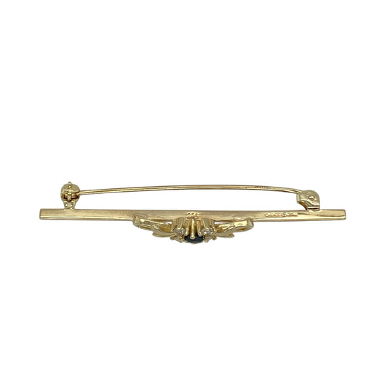 Bring refined colour and elegant sparkle to your jewellery collection with this pre-owned 9ct yellow gold sapphire & cubic zirconia set brooch, offering timeless style in a delicate design.
Design: The brooch features a classic decorative design accented with a sapphire blue stone and cubic zirconia, creating a balanced and eye-catching focal point.