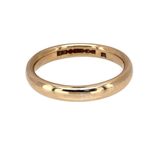 Load image into Gallery viewer, Preowned 9ct Yellow Gold 3mm Court Style Wedding Band Ring in size L with the weight 2.90 grams
