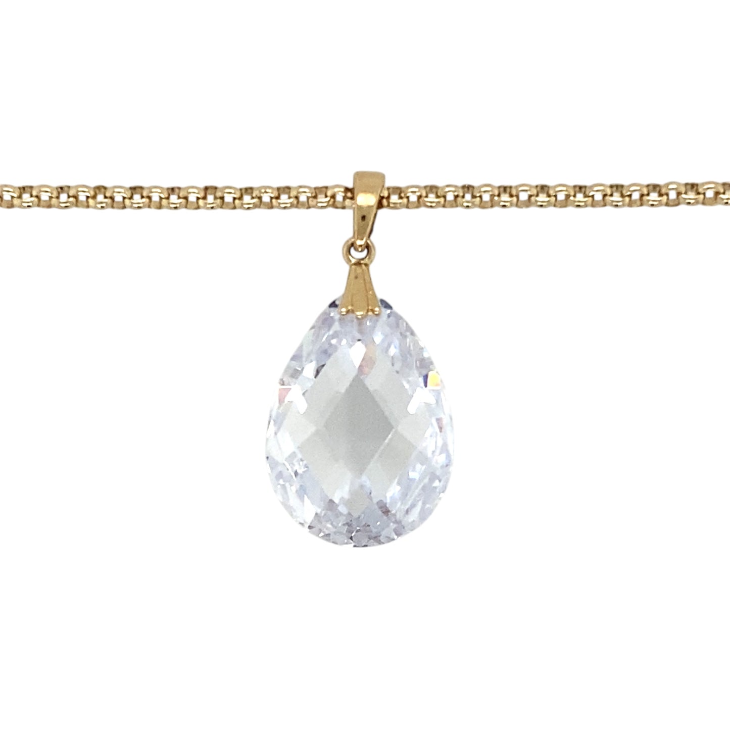 Add a touch of elegance and brilliance to your jewellery collection with this pre-owned 14ct gold & crystal set pendant on a 9ct gold 20" belcher chain necklace, featuring:
Design: A stunning crystal set pendant, exuding sophistication with its bold yet refined design.
Material: 14-carat gold pendant paired with a 9-carat gold belcher chain, creating a luxurious and durable piece.
Gemstone: Features a 19mm by 13mm crystal stone, adding eye-catching sparkle and elegance.