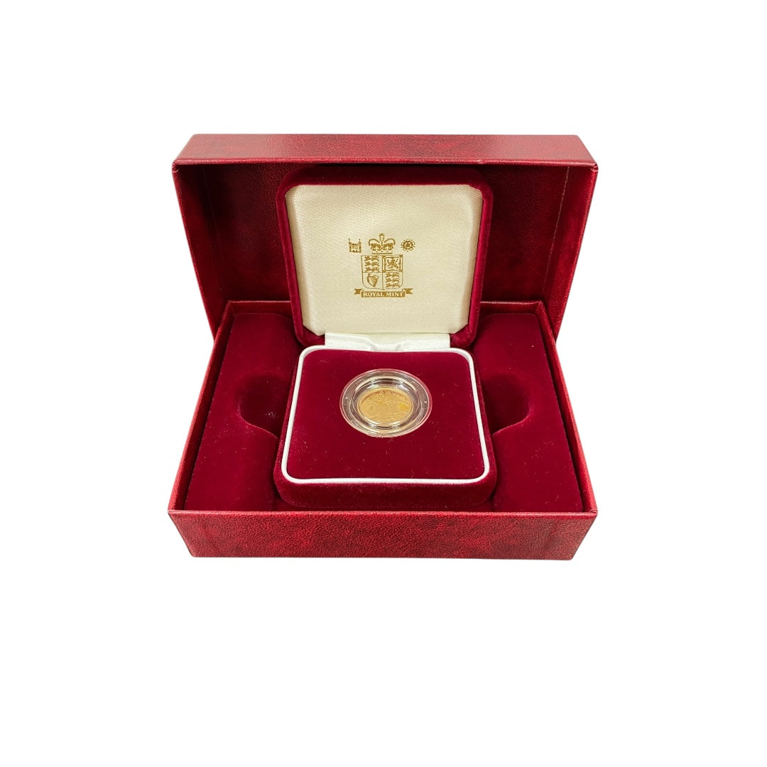 2001 22ct Gold Half Sovereign Coin
