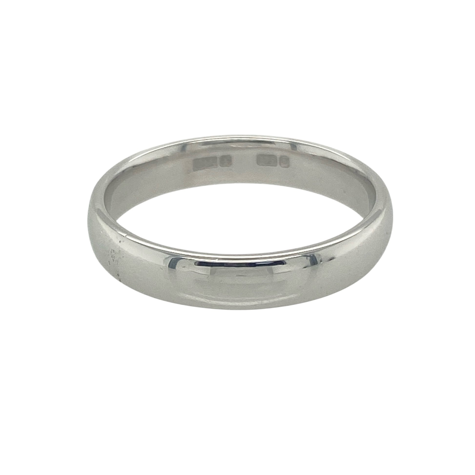 Bring modern elegance and timeless simplicity to your collection with this pre-owned 9ct white gold wedding band ring, offering sleek sophistication and classic design — perfect for marking life’s most meaningful moments.
Design: This 4mm band features a clean, polished silhouette that balances presence and comfort, ideal for wearing alone or alongside other rings.
Material: Made from 9-carat white gold, the polished finish enhances its cool, luminous tone, adding a refined touch to any look.
