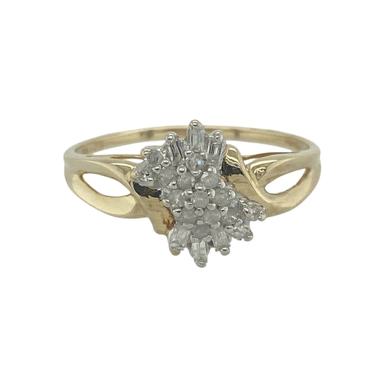 9ct Gold & Diamond Set Split Shoulder Cluster Ring