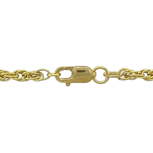 Bring elegant texture and timeless shine to your collection with this pre-owned 9ct yellow gold Prince of Wales chainβan intricate and stylish choice for everyday wear.
Design: Featuring the classic twisted Prince of Wales link with a 2.5mm width, the chain offers a beautifully detailed pattern that catches the light with subtle movement.
Material: Made in 9-carat yellow gold, the polished finish enhances the woven design with a warm, radiant glow.