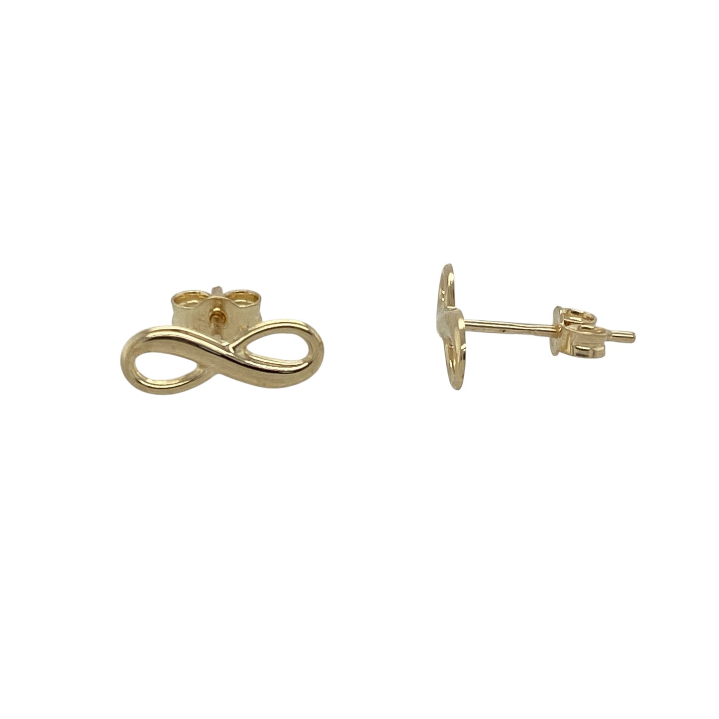 Bring understated elegance and modern meaning to your style with these pre-owned 9ct yellow gold infinity symbol stud earrings—perfect for everyday wear or as a thoughtful gift.
Design: Each earring features the timeless infinity symbol, representing everlasting love and endless possibilities. The smooth, polished finish gives them a sleek and contemporary appeal.
Material: Made from 9-carat yellow gold, the warm tone enhances their minimalist design and adds a touch of luxury to any look.