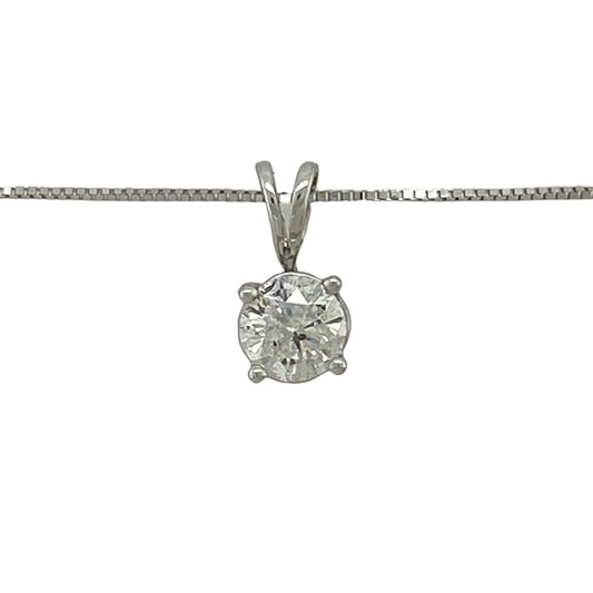 Bring refined elegance and timeless sparkle to your jewellery collection with this pre-owned 14ct white gold diamond set solitaire pendant necklace, offering a classic design with impressive brilliance—perfect for everyday wear or special occasions.
Design: The pendant features a single solitaire diamond measuring approximately 0.56ct, with an overall pendant length of around 1.1cm including the bail, creating a delicate yet eye-catching focal point.