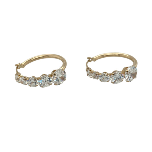 Bring subtle sparkle and classic style to your jewellery collection with these pre-owned 9ct yellow gold cubic zirconia set hoop creole earrings, offering an elegant and versatile design—perfect for everyday wear or special occasions.
Design: The earrings feature a classic hoop creole shape accented with cubic zirconia stones, adding a refined touch of sparkle to the timeless hoop style.