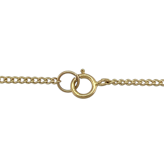 Add a timeless and versatile piece to your jewellery collection with this pre-owned 9ct yellow gold 18" curb chain, featuring a classic and elegant designβperfect for everyday wear or pairing with a pendant.
Design: The chain features traditional curb links measuring approximately 1mm in width, creating a fine and refined profile that sits neatly along the neckline while reflecting light with subtle shine.