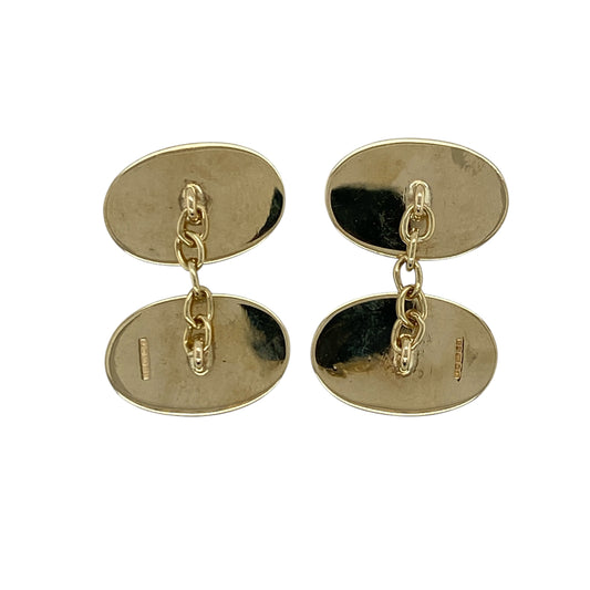 Add a touch of classic sophistication to your formalwear with these pre-owned 9ct yellow gold plain oval cufflinks—an elegant and timeless accessory perfect for any occasion.
Design: These cufflinks feature a smooth oval face with a clean and understated finish, offering a refined and versatile look suitable for both formal and business attire.
Material: Made from 9-carat yellow gold, the polished finish enhances the rich golden tone while maintaining a sleek and classic appearance.