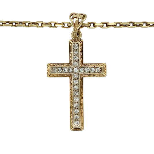 Make a bold statement of faith and style with this pre-owned 9ct yellow gold cubic zirconia patterned cross pendant necklace, featuring a large eye-catching design and brilliant sparkle—perfect for standout wear or meaningful gifting.
Design: The pendant is styled as a large cross with a patterned finish, set with cubic zirconia stones that add striking brilliance and enhance its detailed appearance.