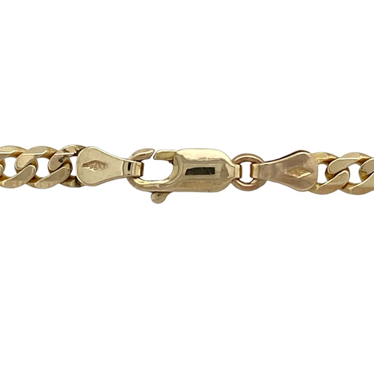 Add bold length and classic style to your jewellery collection with this pre-owned 9ct yellow gold curb chain, featuring a timeless design and substantial feel—perfect for everyday wear or layering.
Design: The chain features traditional curb links with a smooth, flat profile, creating a clean and classic look that reflects the light beautifully.
Material: Made from 9ct yellow gold, the polished finish enhances the warm tone of the metal, giving a refined and elegant appearance.