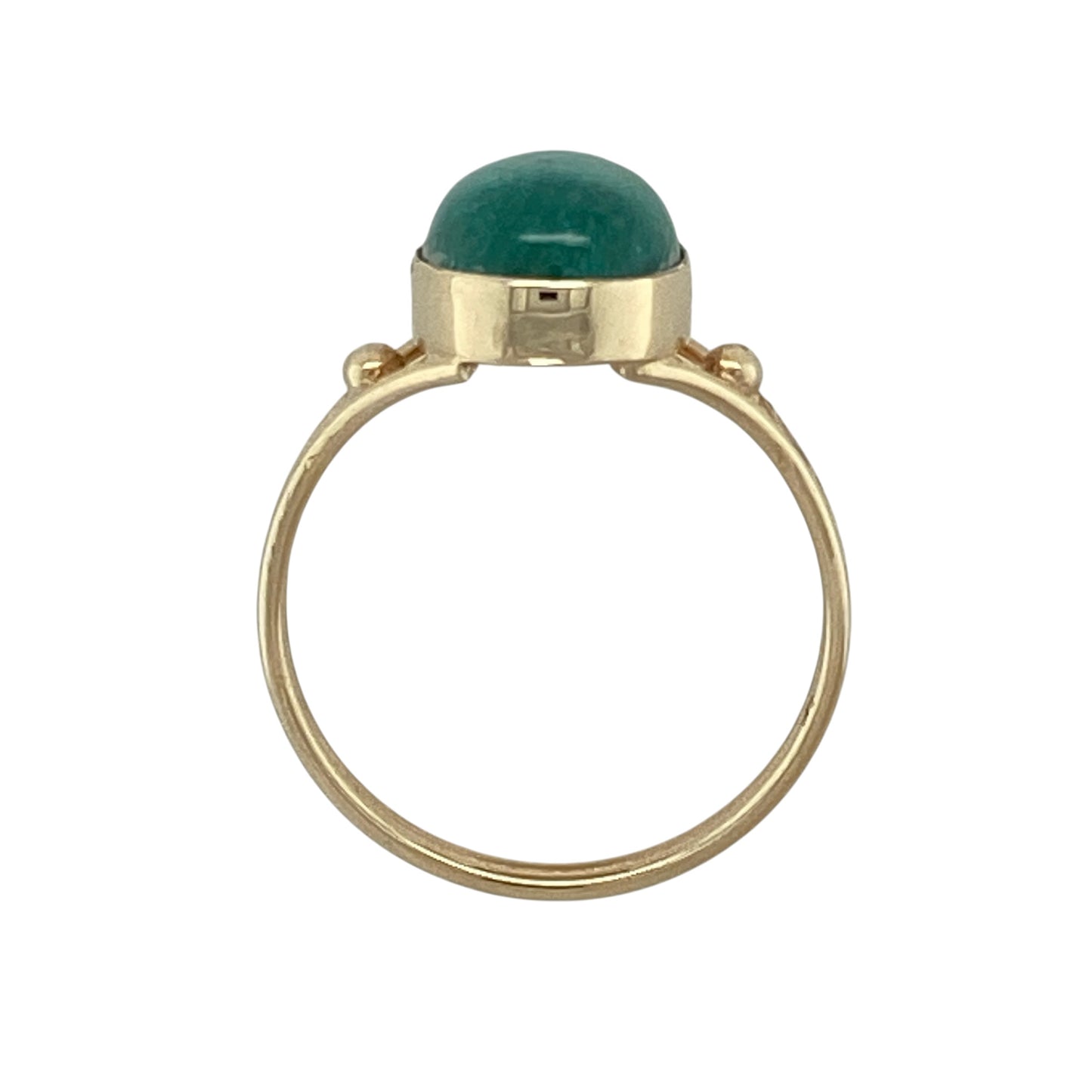 14ct Gold & Green Stone Cabochon Set Solitaire Ring