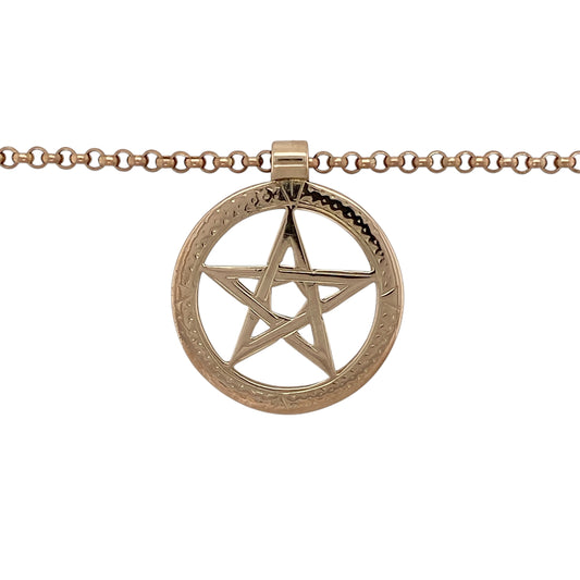 Add symbolic style and warm tones to your collection with this pre-owned 9ct rose gold pentagram star round pendant on a belcher chain necklace—an eye-catching piece with distinctive appeal.
Design: The necklace features a round pendant with a pentagram star motif, measuring approximately 3cm in length including the bail, creating a bold and meaningful focal point.
Material: Made from 9-carat rose gold, the polished finish enhances the soft, warm tone of the metal and gives the piece a rich, elegant glow.