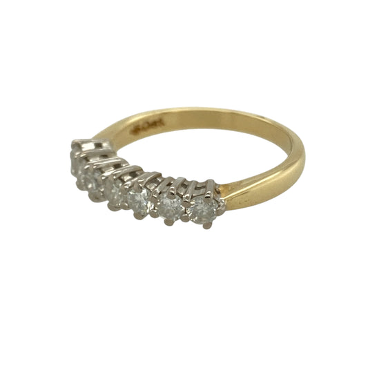Bring timeless sparkle and classic elegance to your collection with this pre-owned 18ct yellow gold diamond seven stone band ring, featuring a refined row of brilliant-cut diamonds—perfect for special occasions or everyday luxury.
Design: The ring features seven brilliant-cut diamonds arranged in a classic line across the band, creating a balanced and elegant look with continuous sparkle.