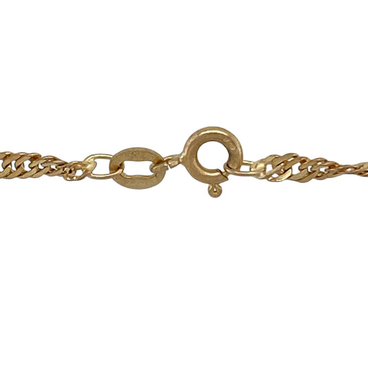 Bring elegant movement and classic shine to your collection with this pre-owned 9ct yellow gold Singapore chain, featuring a distinctive twist design with timeless appeal—perfect for everyday wear or pairing with a pendant.
Design: The chain features a traditional Singapore link pattern with a width of approximately 2.5mm, offering a delicate twisted design that reflects light beautifully.