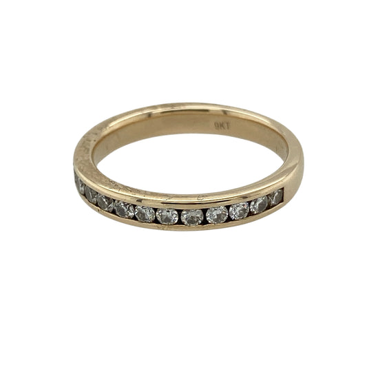 Add timeless sparkle and understated elegance to your jewellery collection with this pre-owned 9ct yellow gold diamond set band ring, featuring a classic slim profile with versatile everyday appeal—perfect for stacking, special occasions, or elegant daily wear.
Design: The ring features a refined band design accented with sparkling diamonds, creating a timeless and sophisticated look. Measuring approximately 3mm wide, the slim profile offers elegant and versatile styling suitable for any occasion.