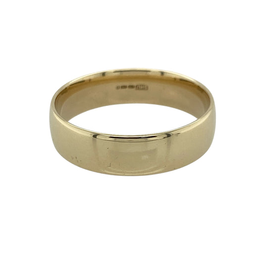 Celebrate timeless style with this pre-owned 9ct yellow gold wedding band ring, featuring a classic wide profile and polished finish with enduring everyday appeal—perfect as a wedding ring, anniversary band, or versatile jewellery essential.
Design: The ring features a traditional plain band design with a smooth polished finish and a substantial 6mm width, creating a bold and timeless look suitable for everyday wear.