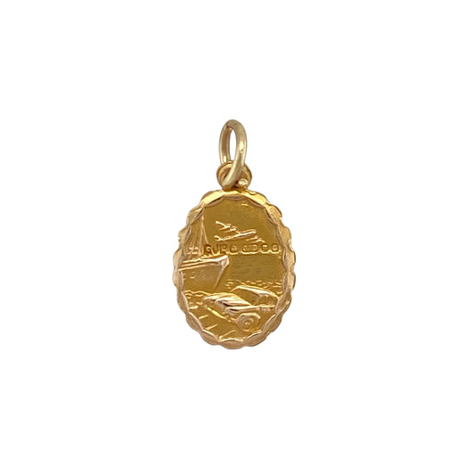 Carry a timeless symbol of protection wherever you go with this pre-owned 9ct yellow gold double sided small oval St Christopher pendant, featuring a classic religious design with meaningful everyday appeal—perfect for gifting, travel keepsakes, or personal jewellery collections.
Design: The pendant features a traditional small oval St Christopher design with detailing on both sides, creating a versatile and meaningful piece with timeless character.