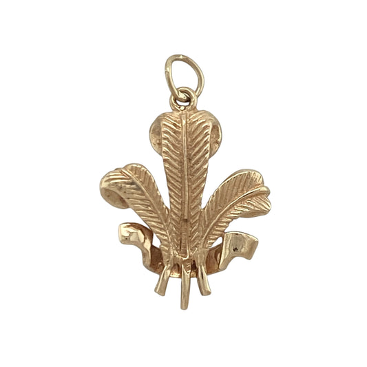 Celebrate Welsh heritage with this pre-owned 9ct yellow gold Welsh Three Feathers pendant, featuring a timeless and meaningful design with classic everyday appeal—perfect for gifting, commemorating Welsh roots, or adding a symbolic piece to your jewellery collection.
Design: The pendant showcases the iconic Welsh Three Feathers emblem, a distinctive and instantly recognisable symbol rich in history and tradition.