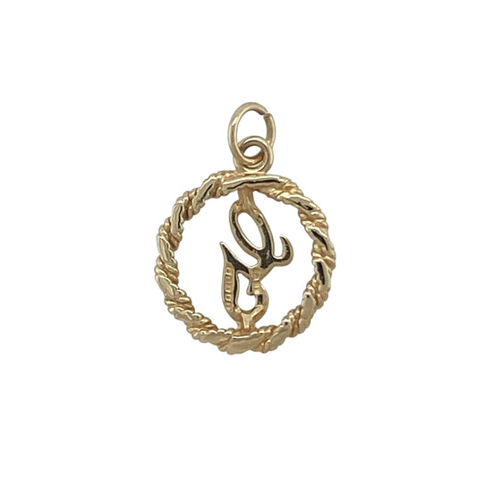 Celebrate personal style with this pre-owned 9ct yellow gold initial 'G' pendant, featuring an elegant rope-style surround. Combining timeless symbolism with classic gold jewellery design, this pendant is a meaningful piece that can be worn every day or gifted to someone special.
Design: The pendant showcases the letter 'G' framed within an attractive rope-effect surround, adding texture and visual interest to the design. The personalised initial style makes it a timeless and meaningful jewellery choice.