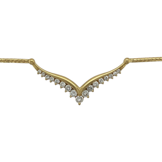 Make a striking statement with this pre-owned 18ct yellow gold diamond V style necklace, featuring an elegant diamond-set centrepiece and a luxurious flat snake chain. Combining substantial gold weight with impressive diamond content, this sophisticated necklace is perfect for special occasions and timeless everyday luxury.
Design: The necklace showcases a graceful V-shaped design adorned with sparkling diamonds, creating a flattering and eye-catching focal point at the neckline.