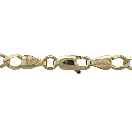 Enhance your jewellery collection with this pre-owned 9ct yellow gold 20-inch curb chain, featuring classic 4.5mm curb links that offer timeless style and everyday versatility.
Design: This necklace features the ever-popular curb link design, with closely interlocking links that create a smooth, elegant profile. Measuring approximately 4.5mm wide, the chain has a substantial yet versatile appearance, making it ideal for wearing alone or with a favourite pendant.