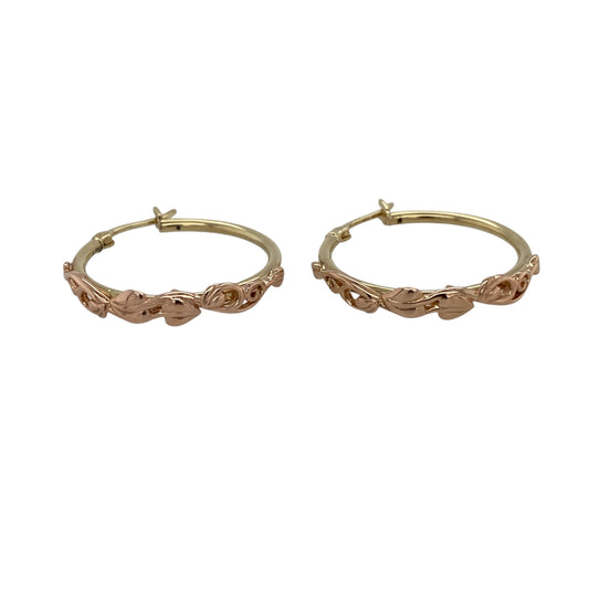 Celebrate Welsh heritage and timeless style with these pre-owned 9ct yellow and rose gold Clogau Tree of Life hoop creole earrings, featuring the iconic Tree of Life motif in an elegant two-tone design.
Design: These beautifully crafted hoop creole earrings feature Clogau's renowned Tree of Life design, with contrasting rose gold detailing set against polished yellow gold. The symbolic Tree of Life motif represents growth, strength and new beginnings, making these earrings both meaningful and stylish.